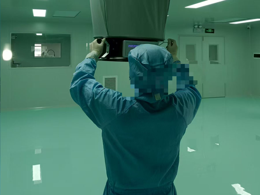 上?;瘖y品凈化車(chē)間裝修工程